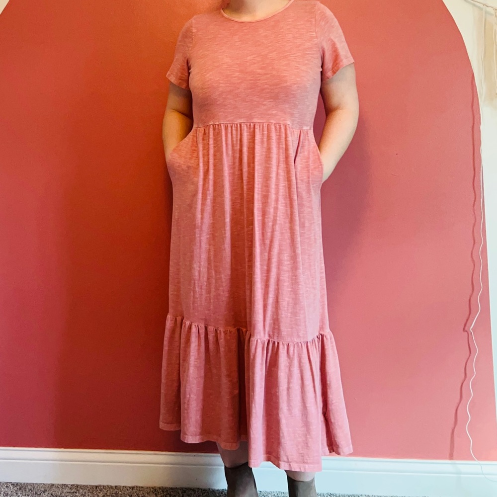 Dusty rose tiered dress from Old Navy